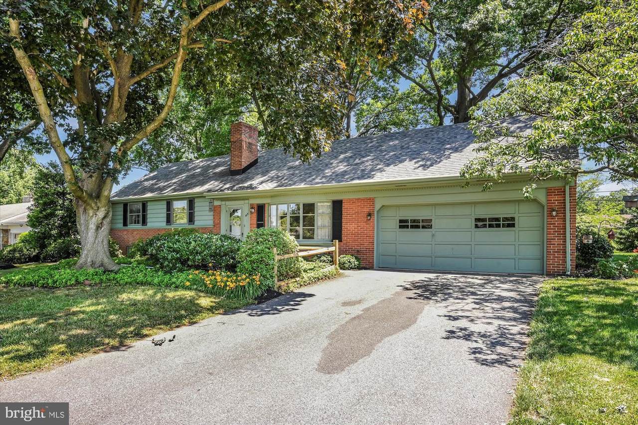 105 Whitney Road - Photo 1