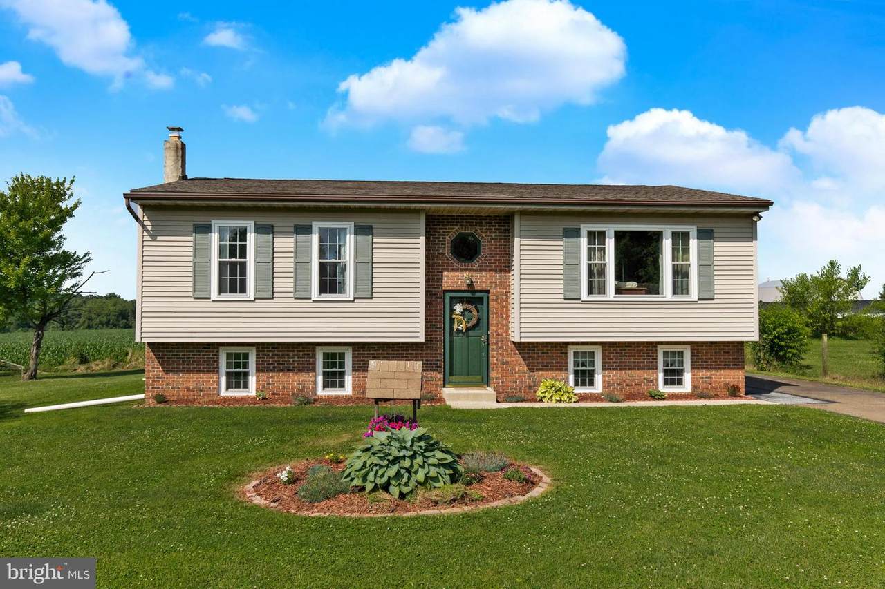 74 Hartwicke Drive - Photo 1