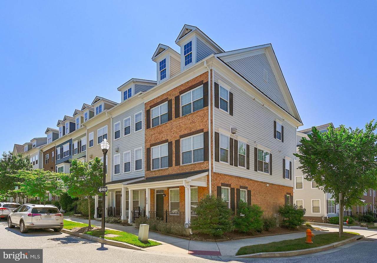 130 Linden Place - Photo 1