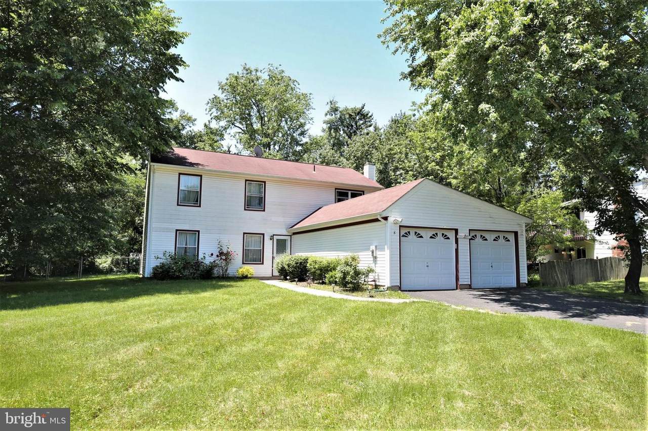 8 Wethersfield Drive - Photo 1