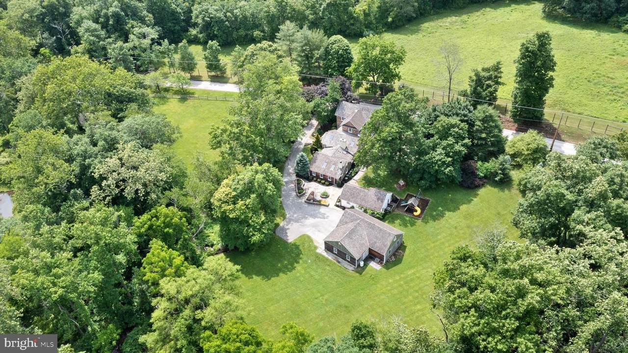 2400 Grubbs Mill Road - Photo 1