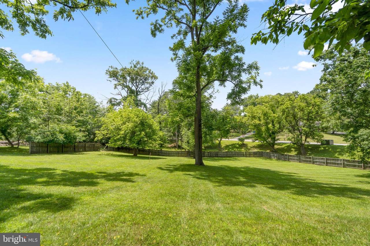 9307 Dunloggin Road - Photo 1