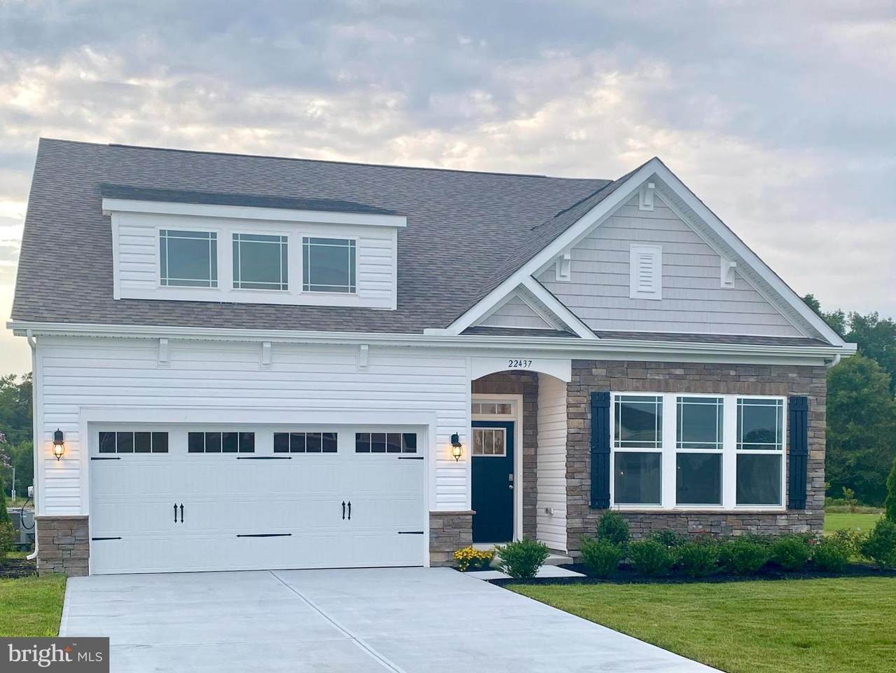 30686 Waterfront Drive - Photo 1