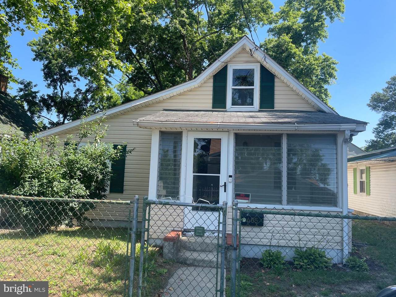 405 7TH Street - Photo 1