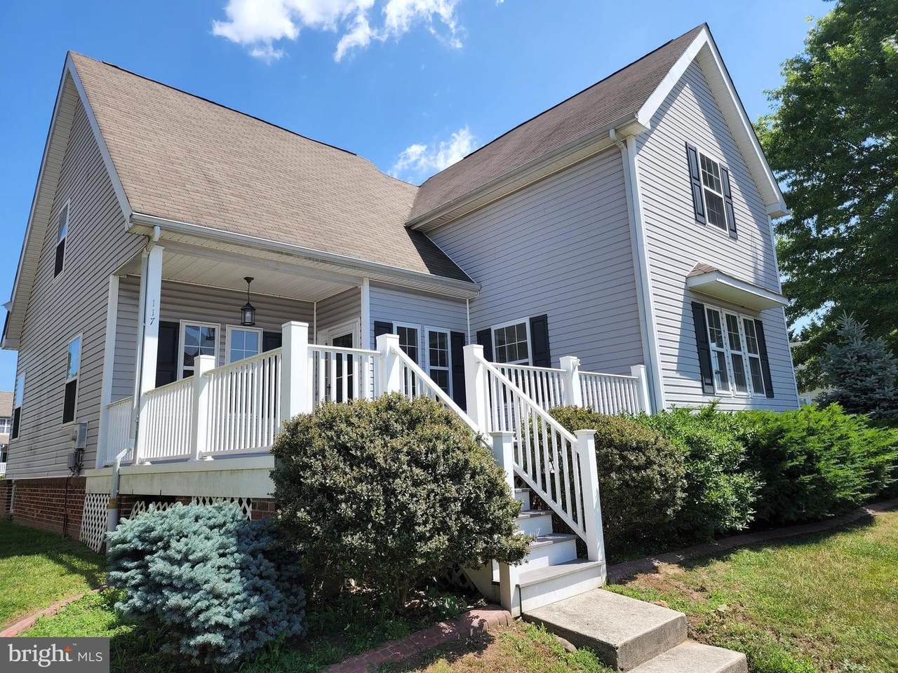 117 Overlook Place - Photo 1