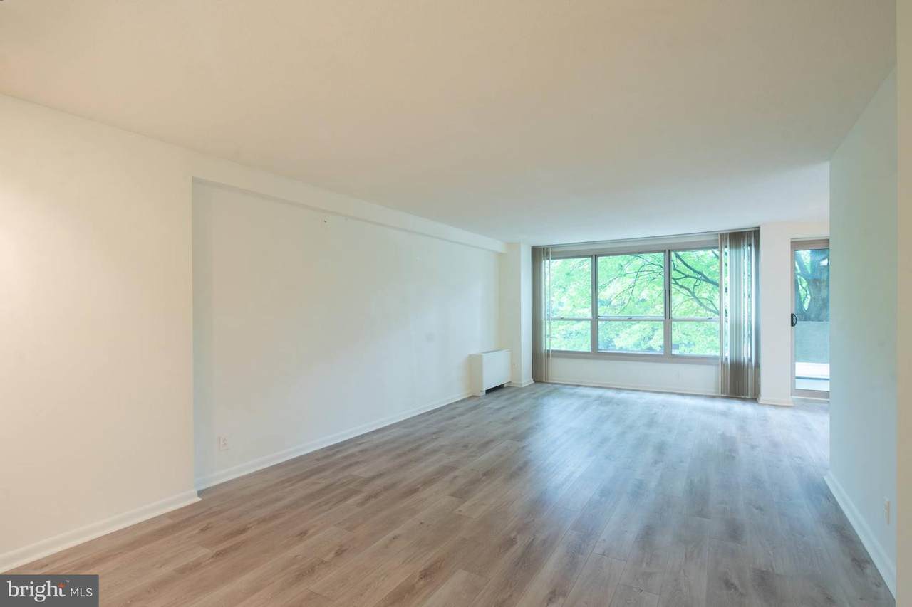 1001 City Avenue - Photo 1