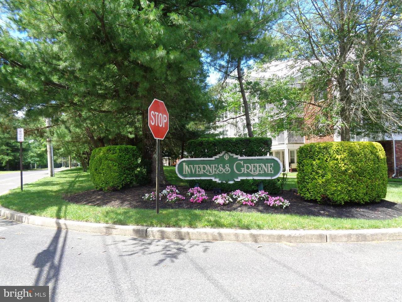 95 Eldon Way - Photo 1
