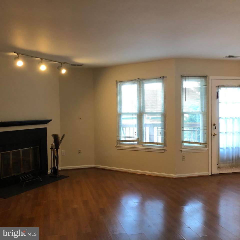 12 Deer Run Court - Photo 1