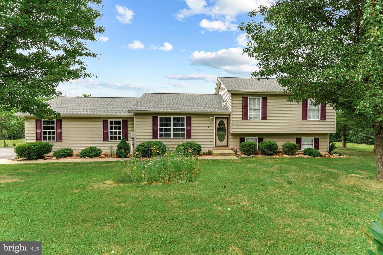 234 Goldfinch Lane - Photo 1
