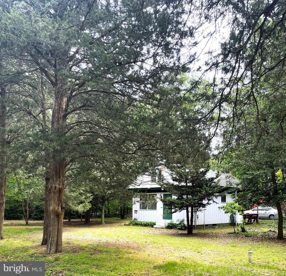 900 Deep Landing Road - Photo 1