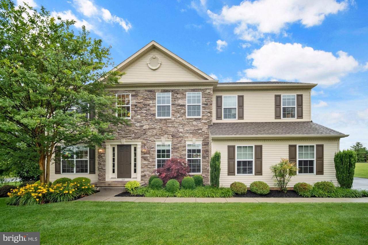 557 Partridge Court - Photo 1