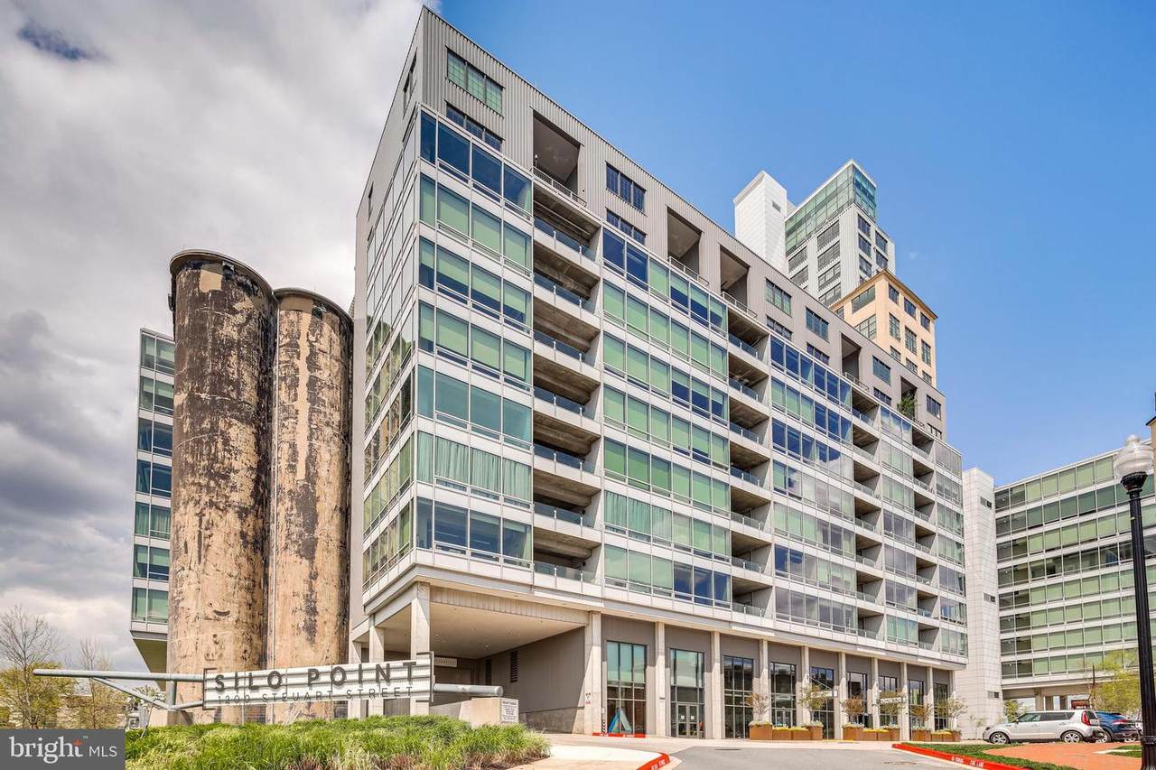 1200 Steuart Street - Photo 1