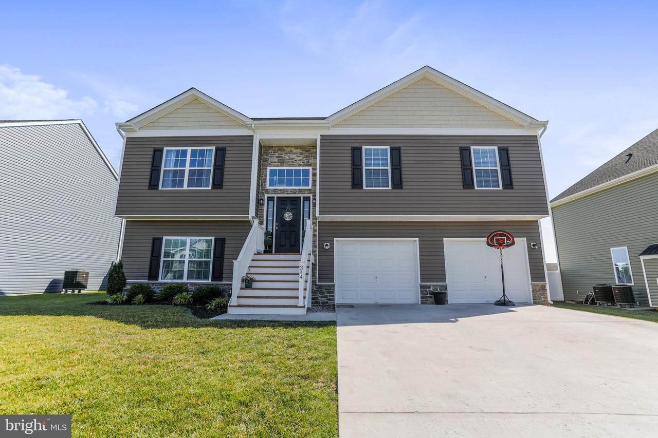 344 Betts Way - Photo 1