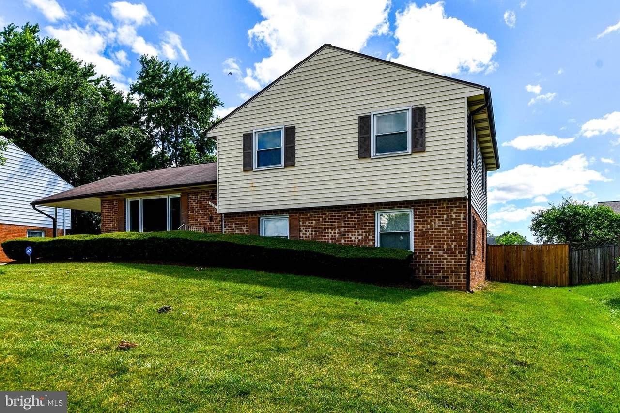 308 Alastair Street - Photo 1