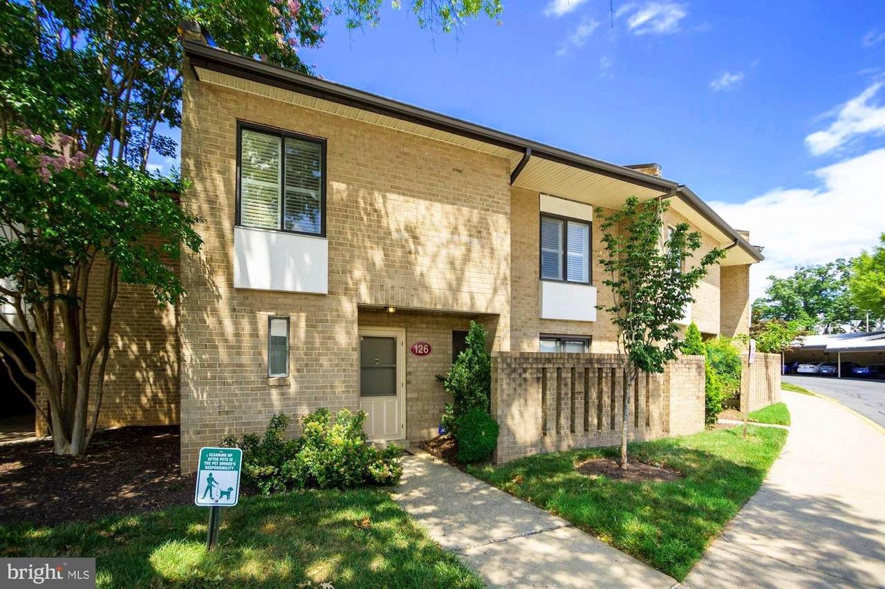 126 Monroe Street - Photo 1