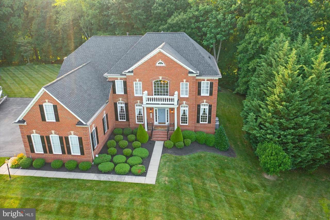 102 Bower Lane - Photo 1