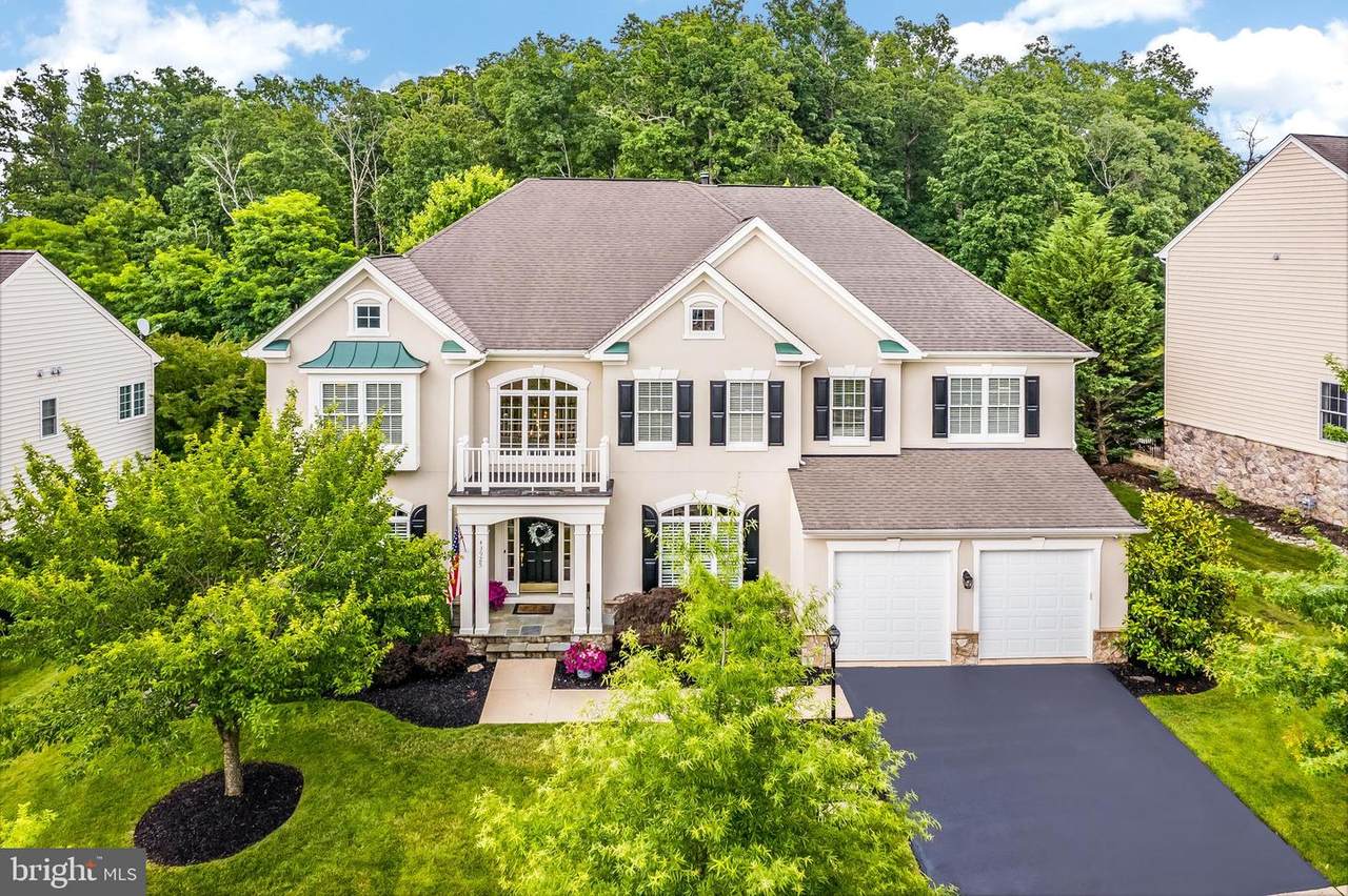 43925 Riverpoint Drive - Photo 1