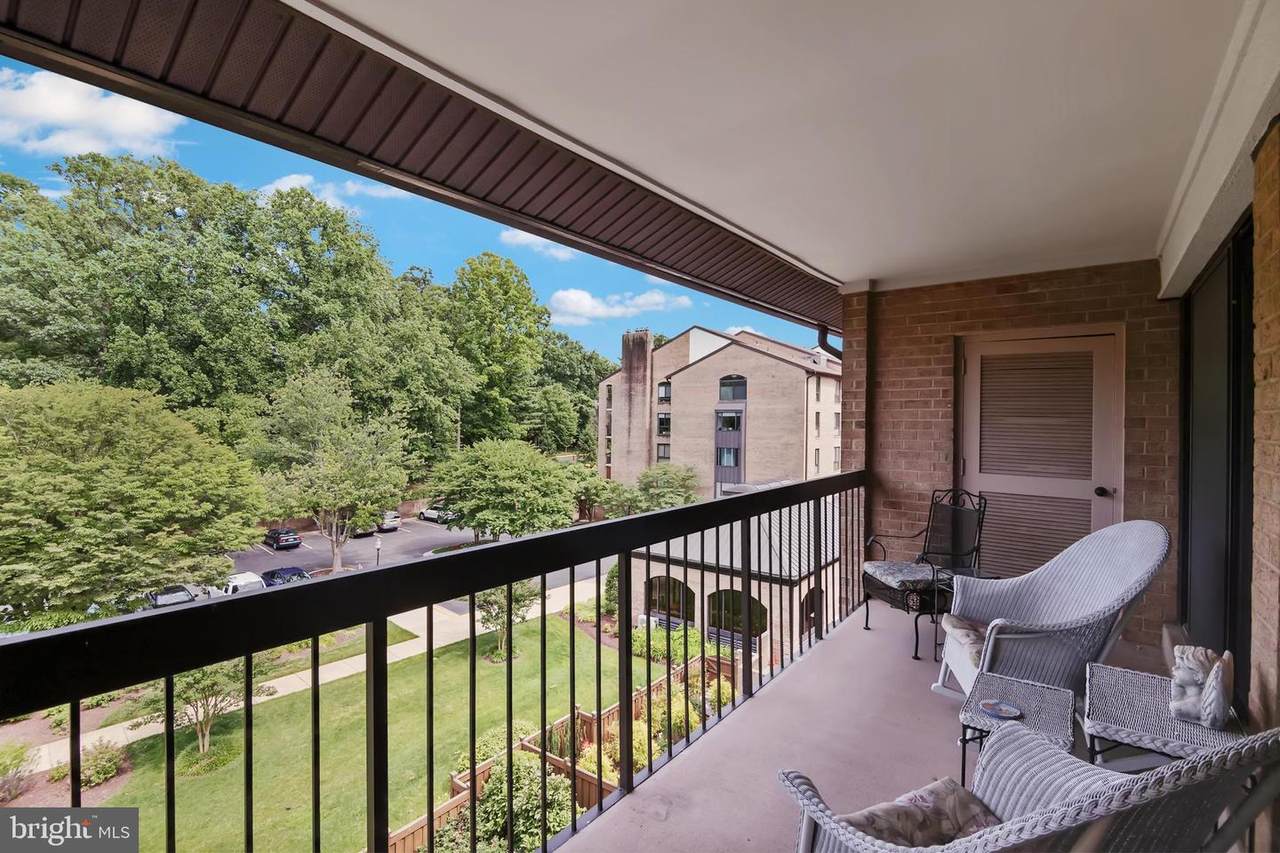 11410 Strand Drive - Photo 1