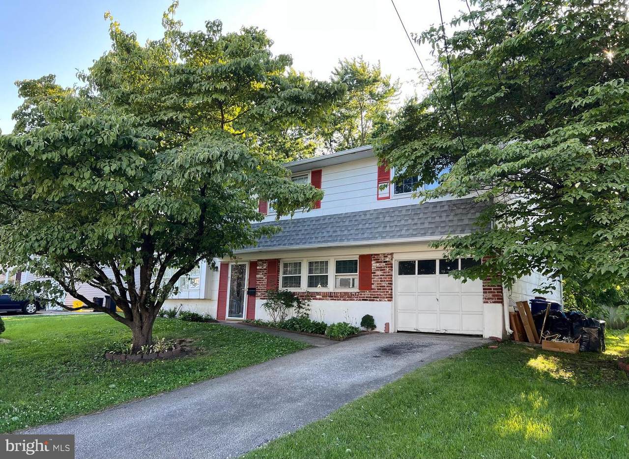 107 Sunset Lane - Photo 1