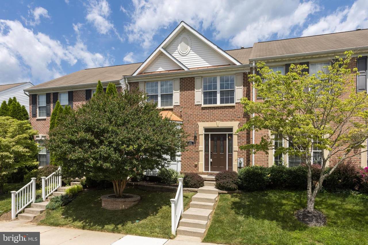 1942 Blair Court - Photo 1