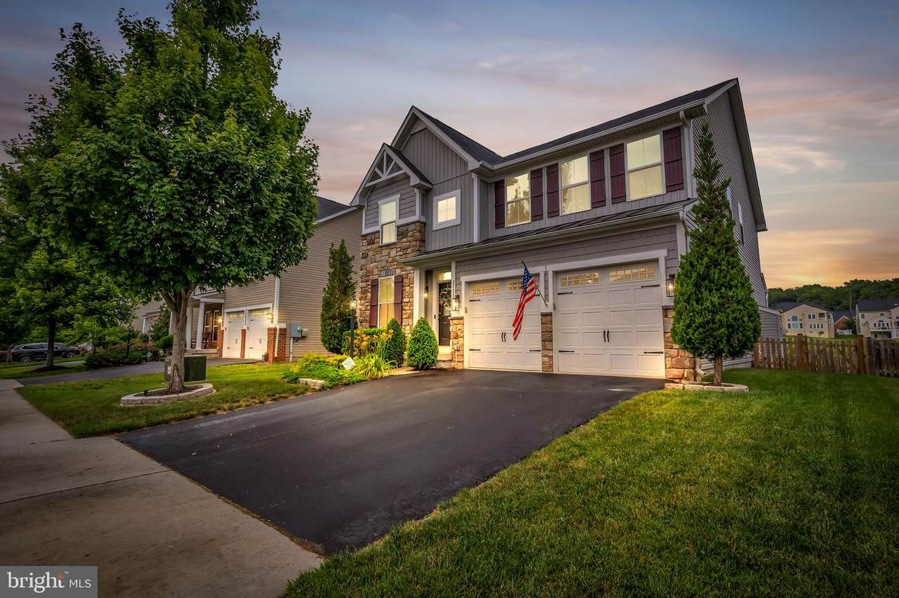 25628 Gathering Glen Street - Photo 1