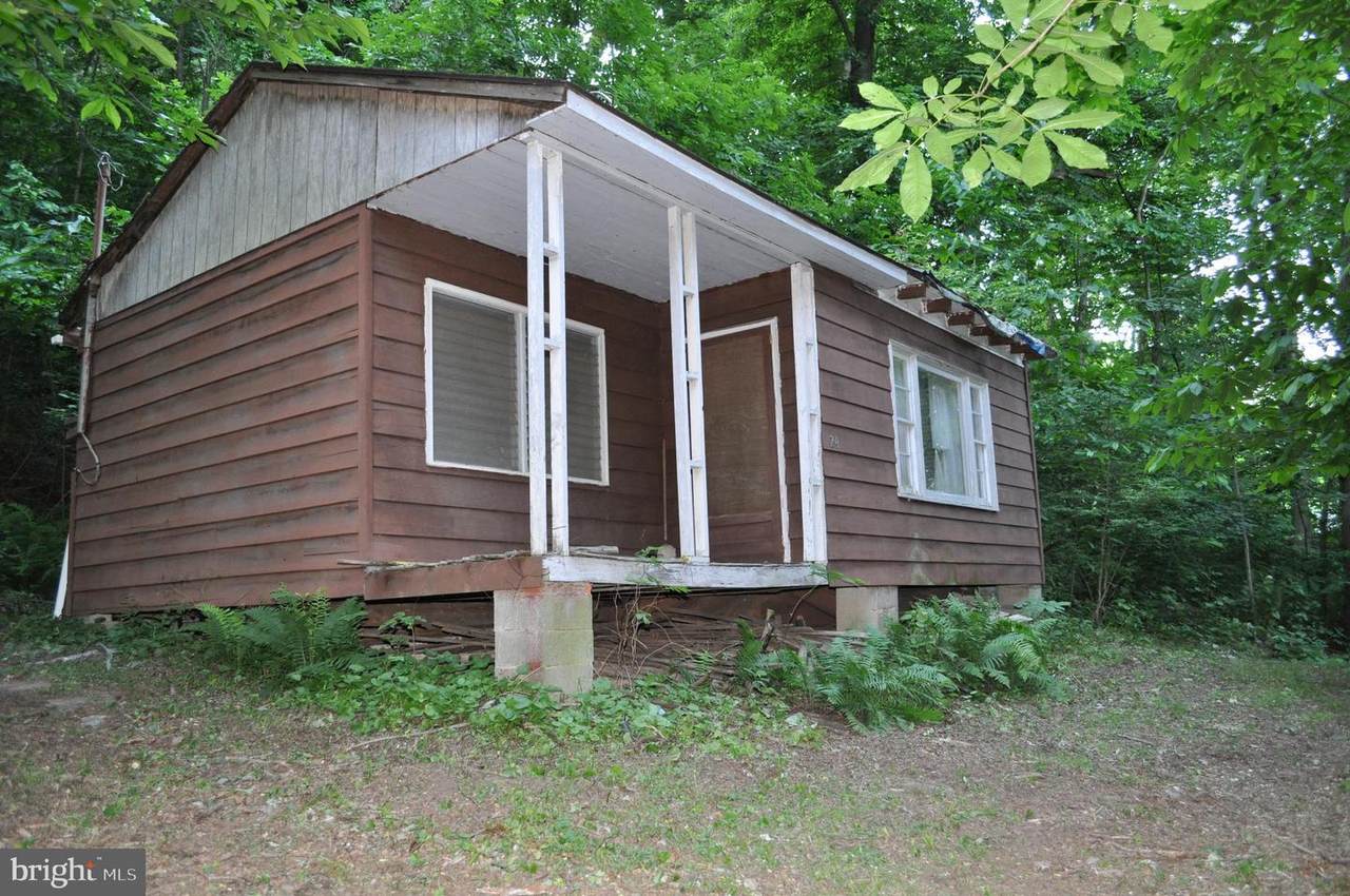 24 Hemlock Lane - Photo 1