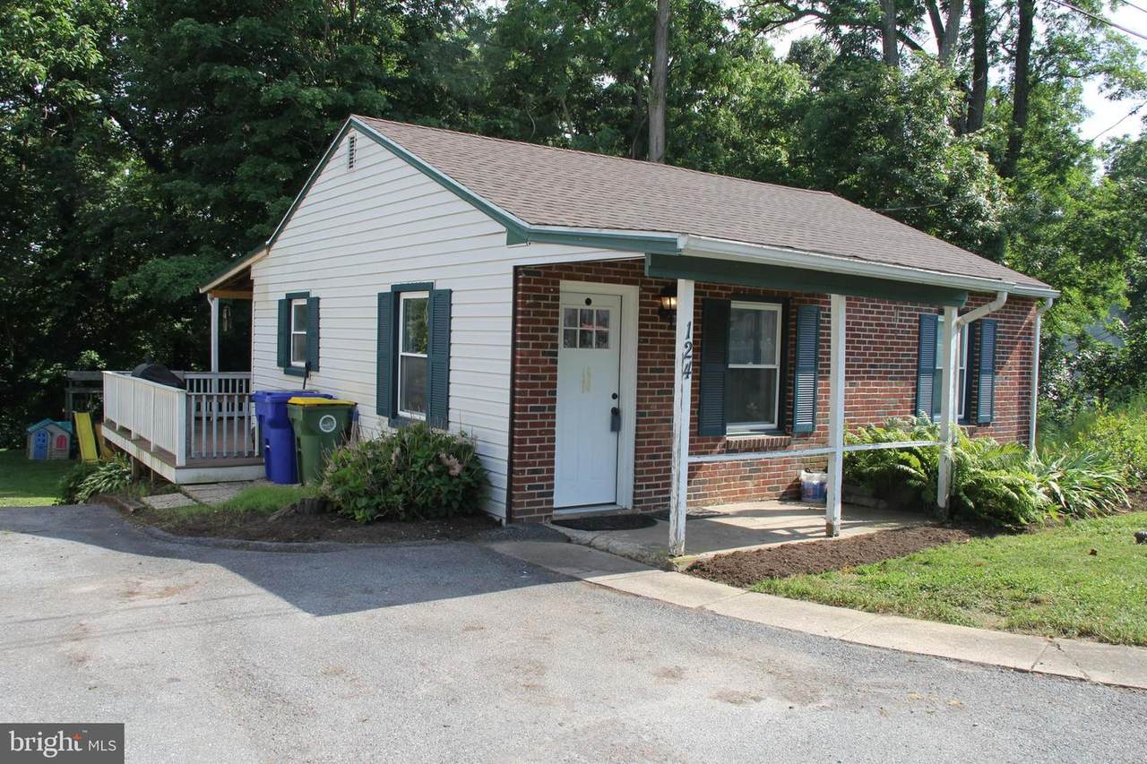 124 Herr Avenue - Photo 1