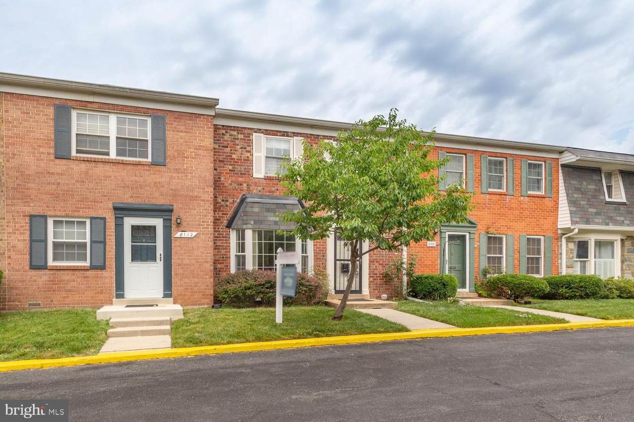 8110 Lakecrest Drive - Photo 1