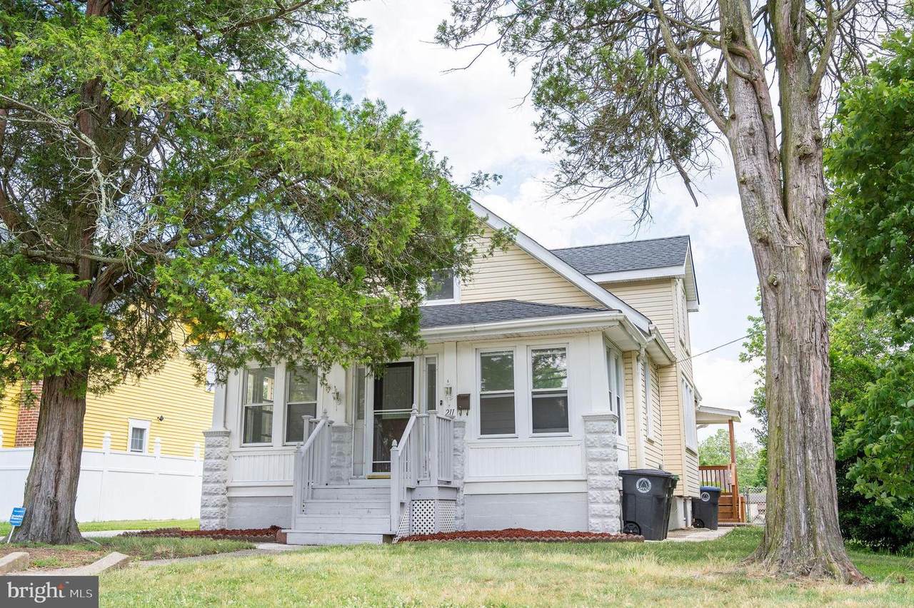 211 Linden Avenue - Photo 1