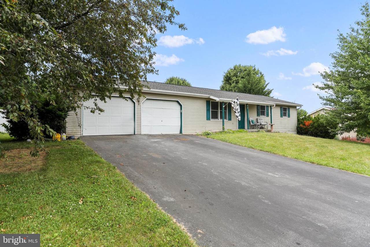 214 Reynolds Avenue - Photo 1