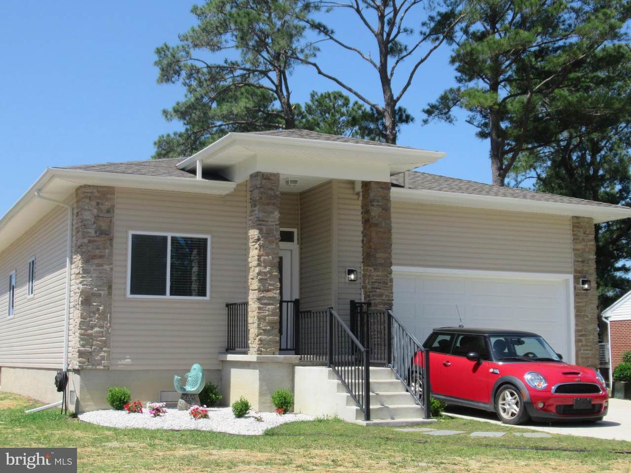 105 Hall Highway - Photo 1