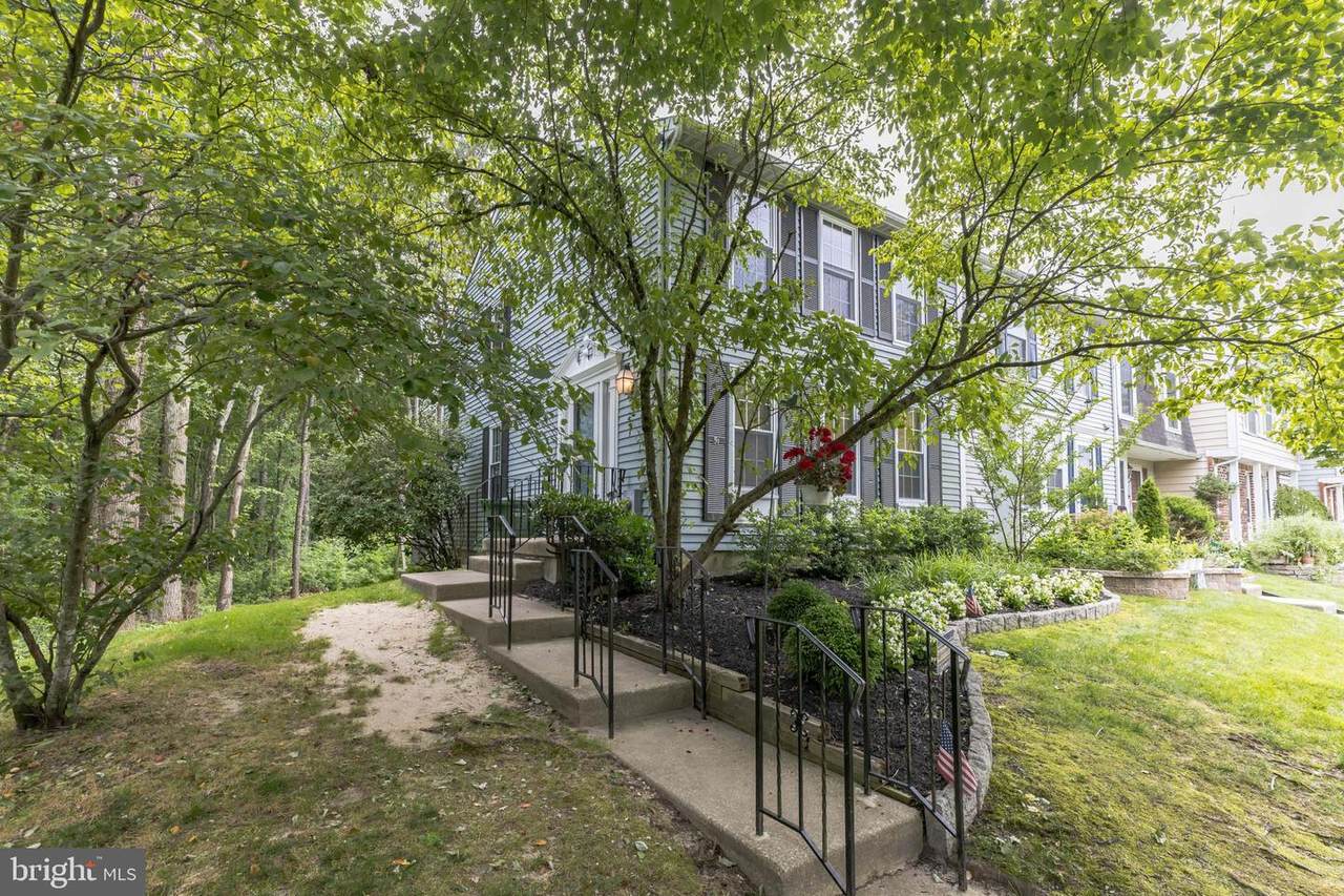 51 Dorchester Circle - Photo 1