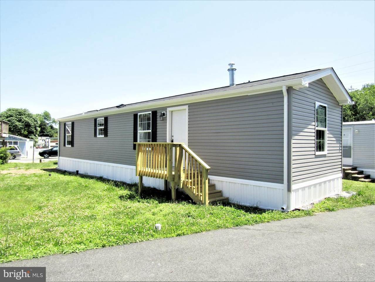429 Daughtery Drive - Photo 1