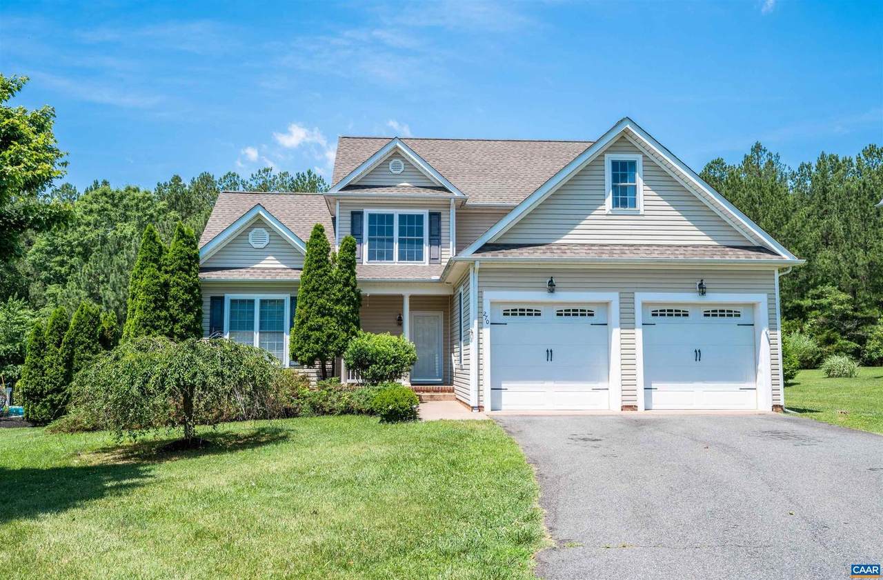 270 Glen Cir - Photo 1