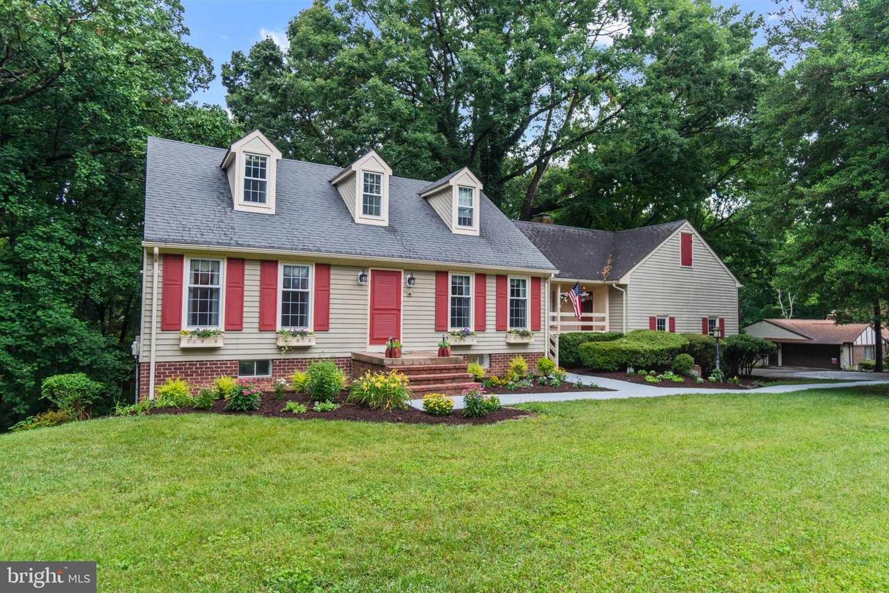 1550 Clover Drive - Photo 1