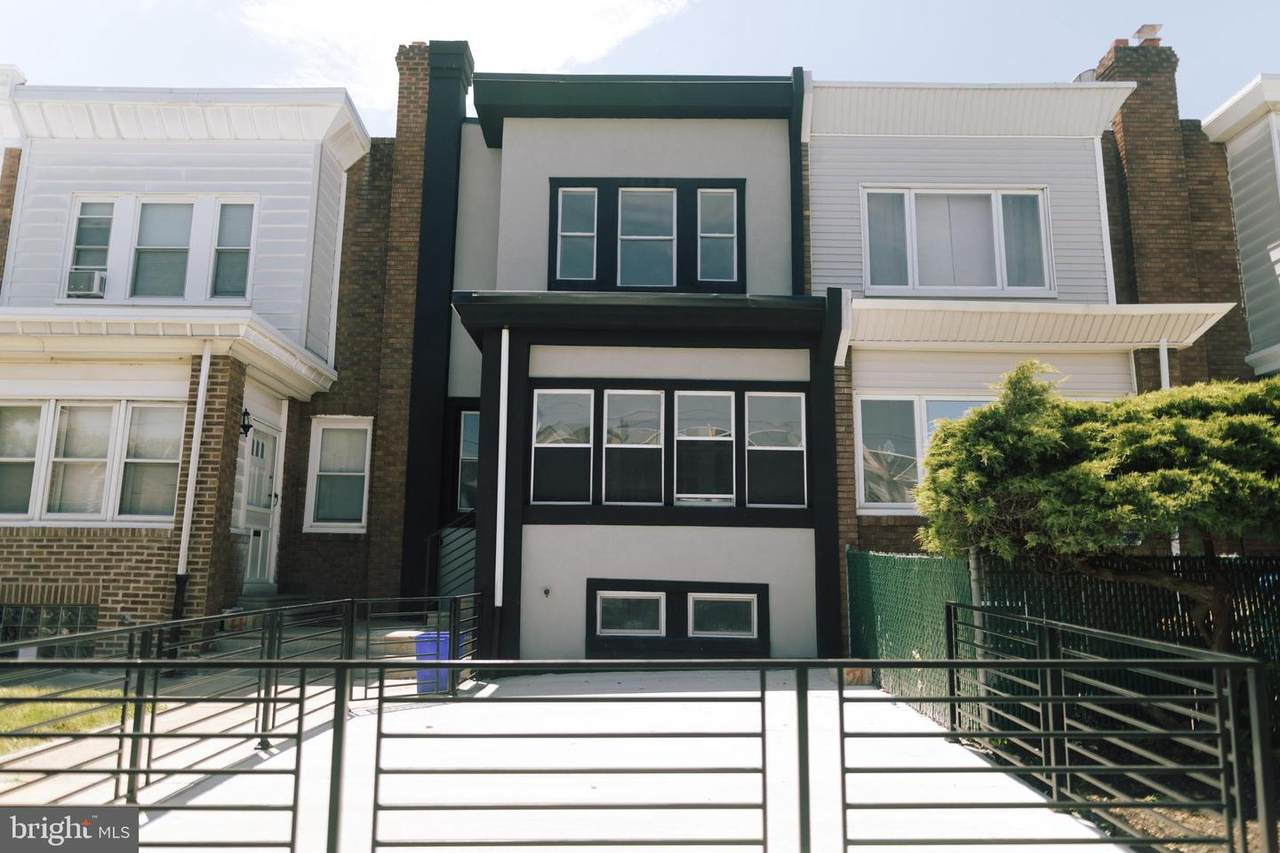 1128 Bridge Street - Photo 1