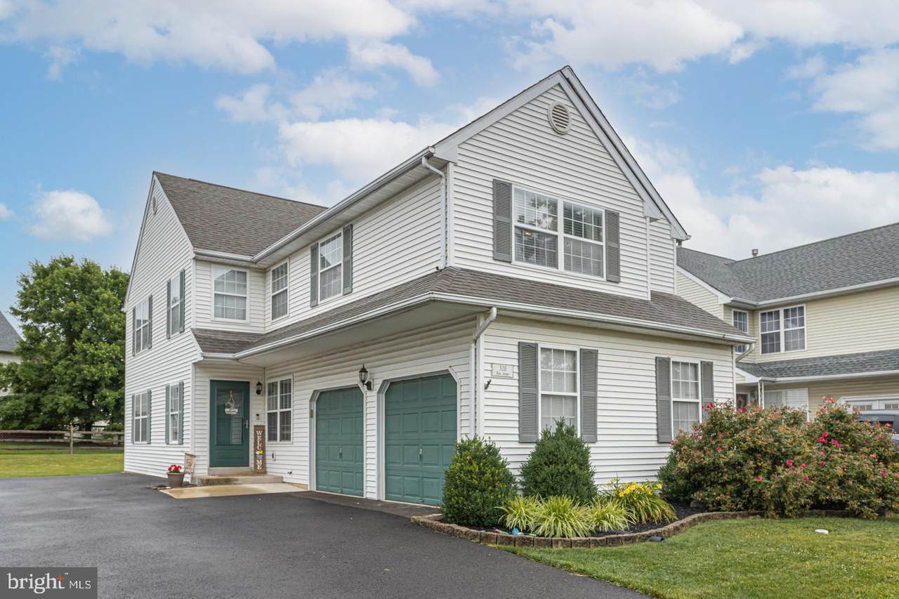 328 Park Avenue - Photo 1