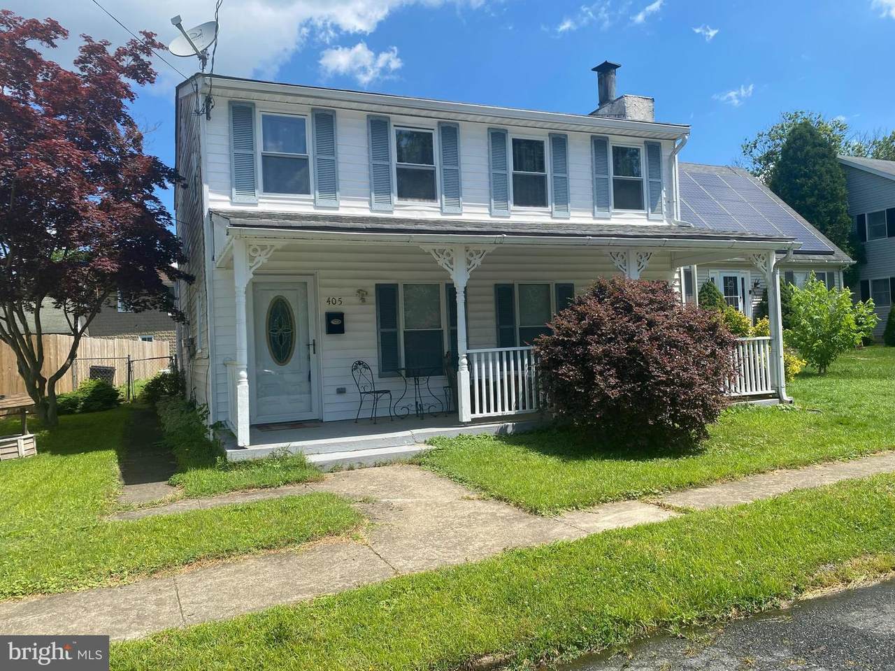 405 Cecil Street - Photo 1