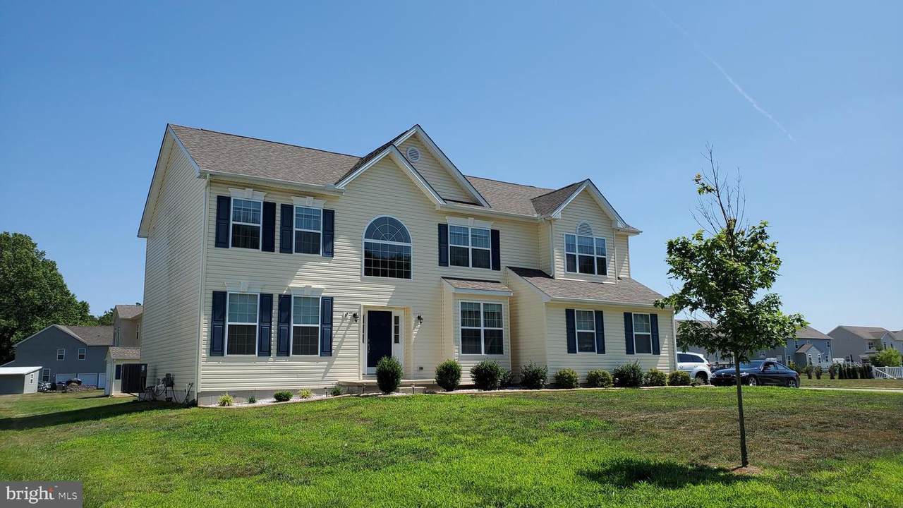 16 Sumter Court - Photo 1