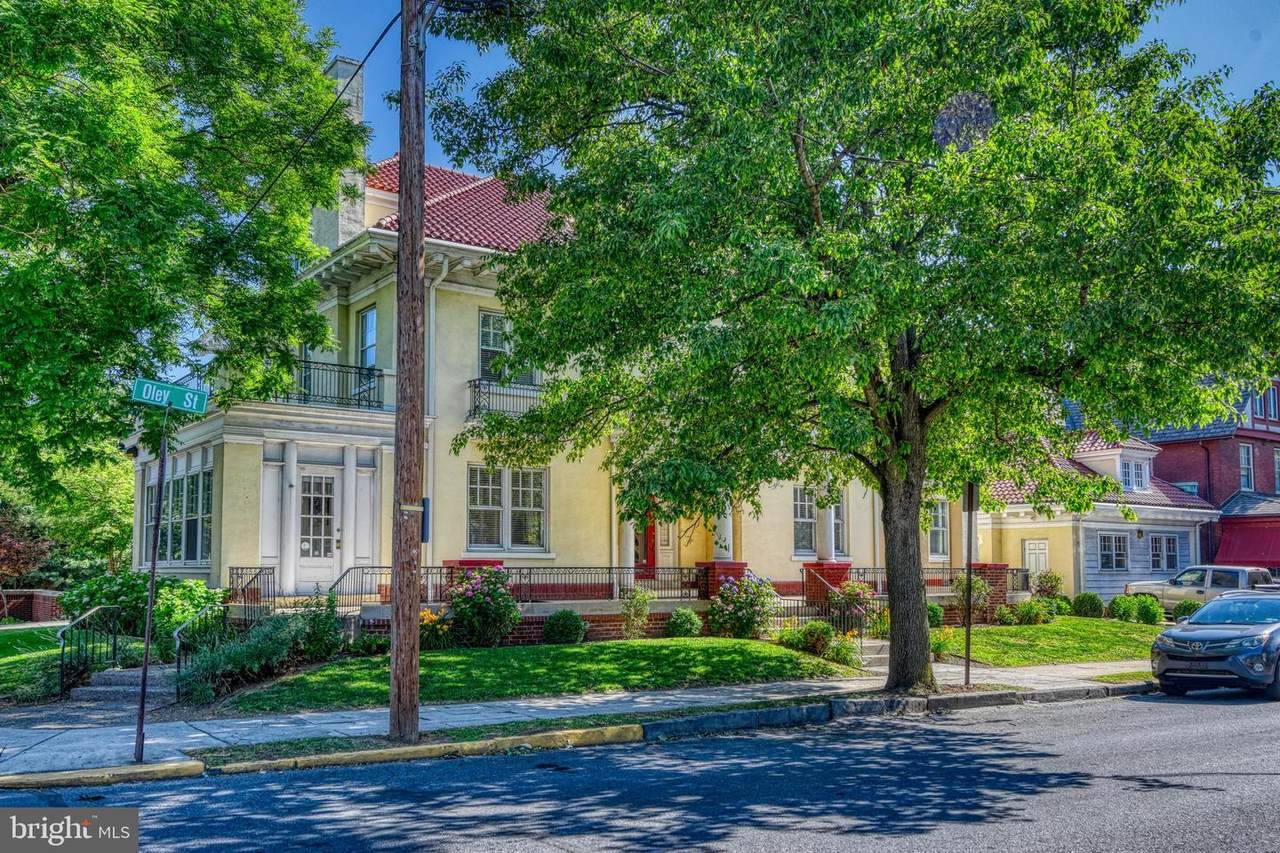 401 Oley Street - Photo 1