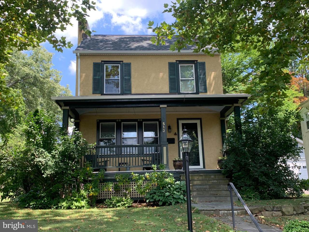 513 Bellaire Avenue - Photo 1