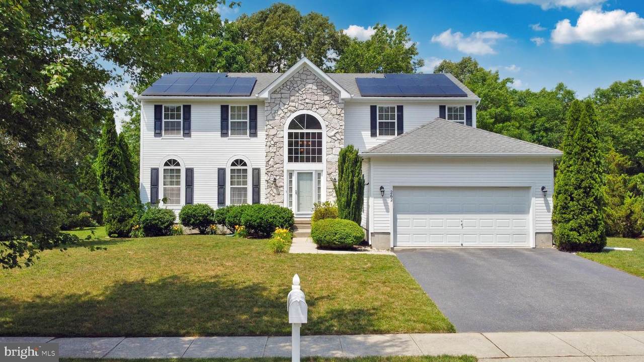 262 Churchill Drive - Photo 1