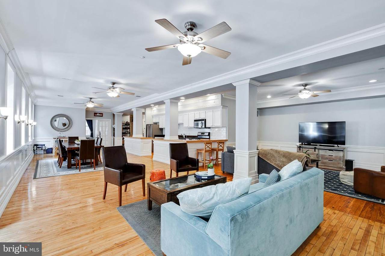 237-41 Bread Street - Photo 1