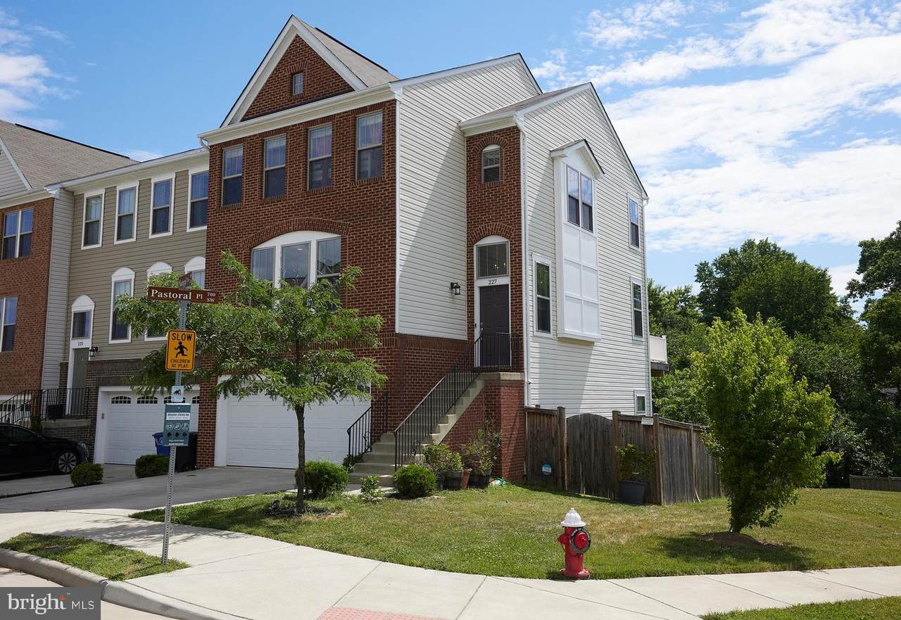 227 Natural Terrace - Photo 1