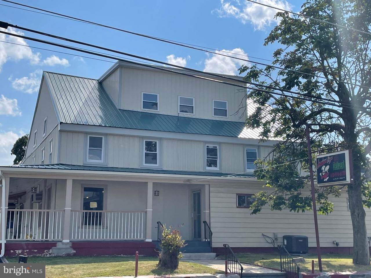 504 Main Street - Photo 1