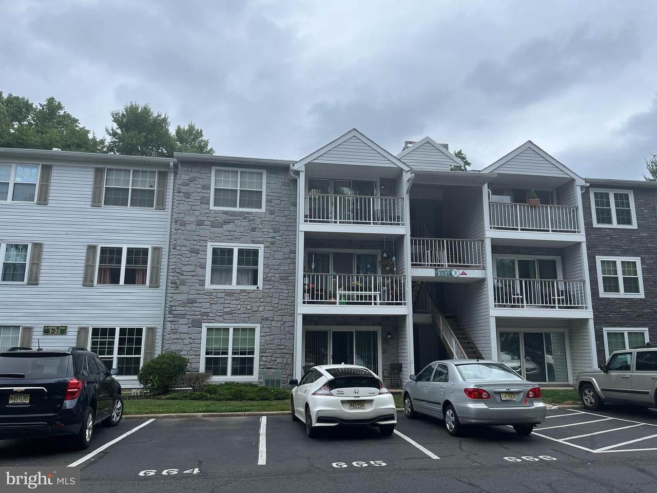 38 Juniper Way - Photo 1