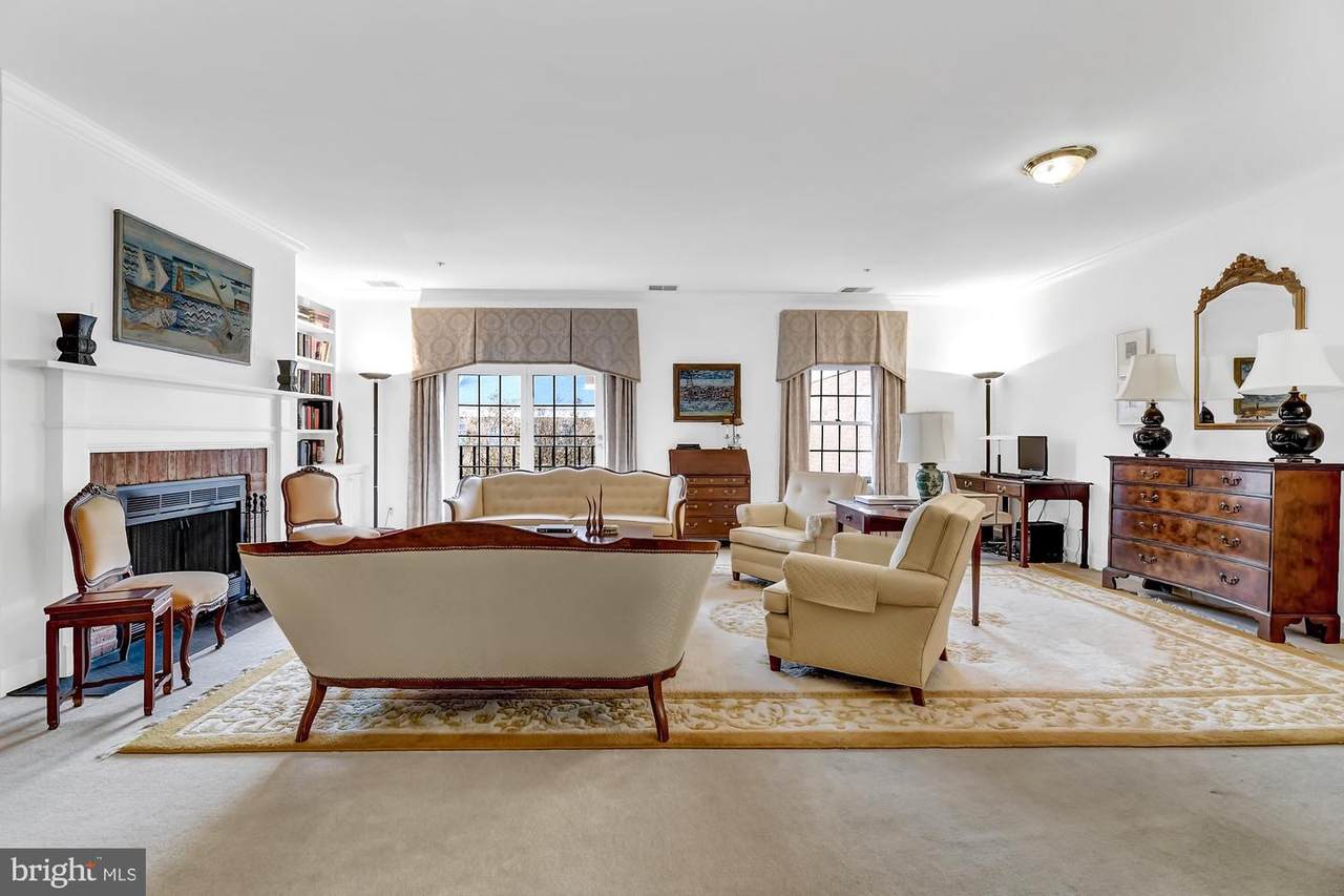 207 Brightwood Club Drive - Photo 1