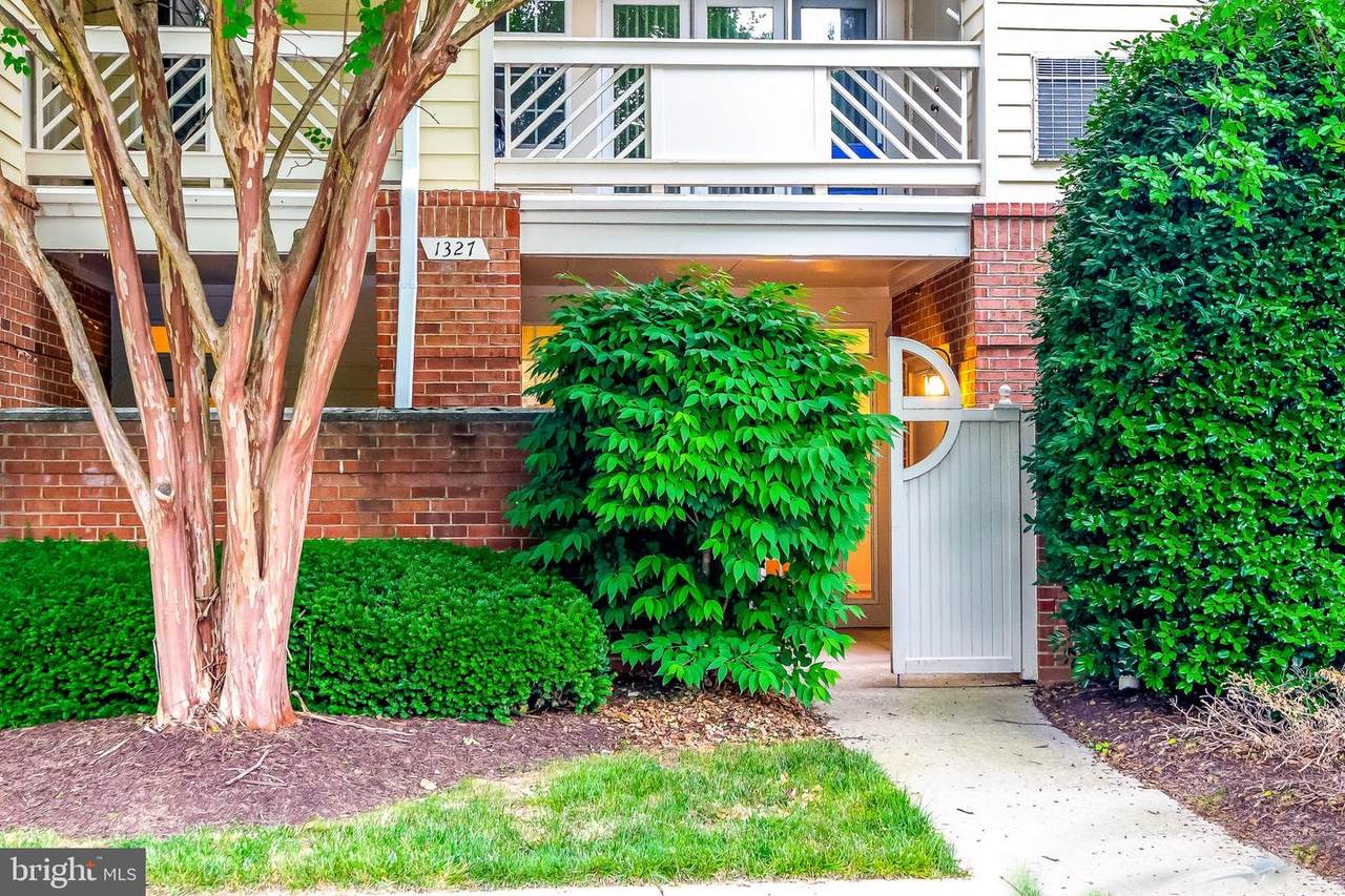 1327 Garden Wall Court - Photo 1