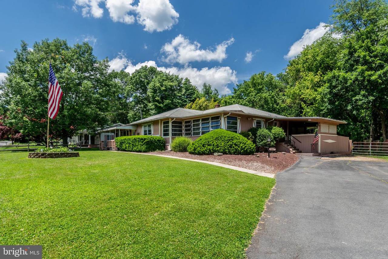 20 Louellen Street - Photo 1