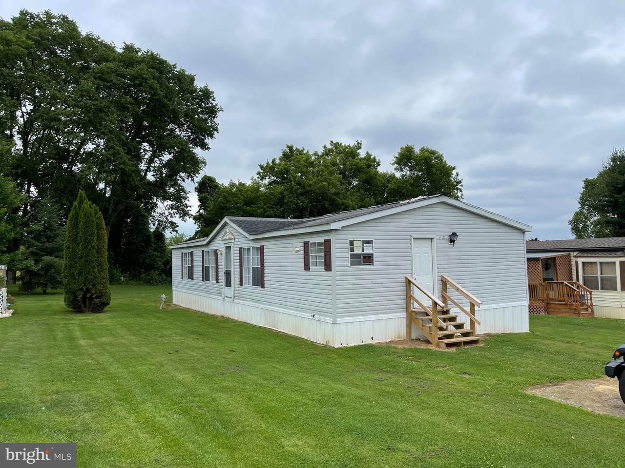 31 Minton Drive - Photo 1